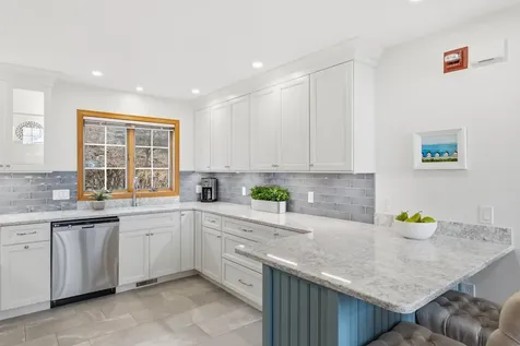 23 Rose Point Laconia NH 03246