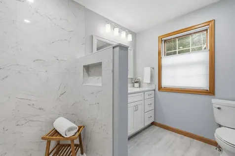 23 Rose Point Laconia NH 03246