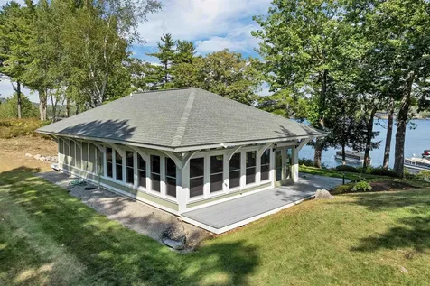 23 Rose Point Laconia NH 03246