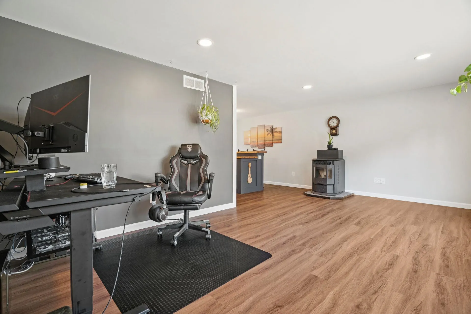 10 Hampton Drive Nashua NH 03063