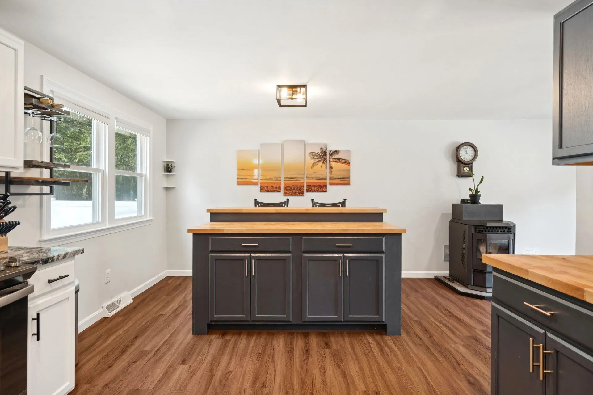 10 Hampton Drive Nashua NH 03063