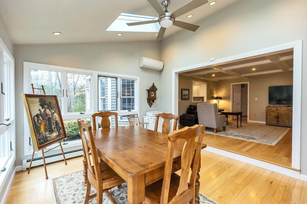 7 Village Woods Drive Amherst NH 03031