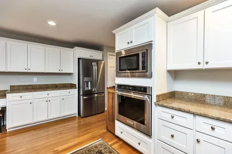 7 Village Woods Drive Amherst NH 03031