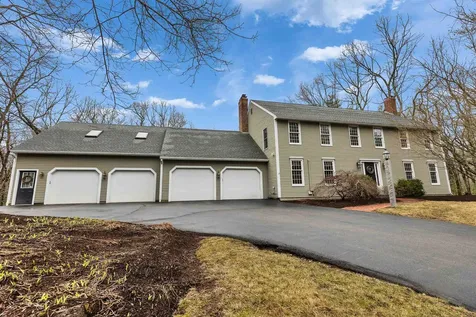 7 Village Woods Drive Amherst NH 03031