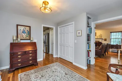 7 Village Woods Drive Amherst NH 03031