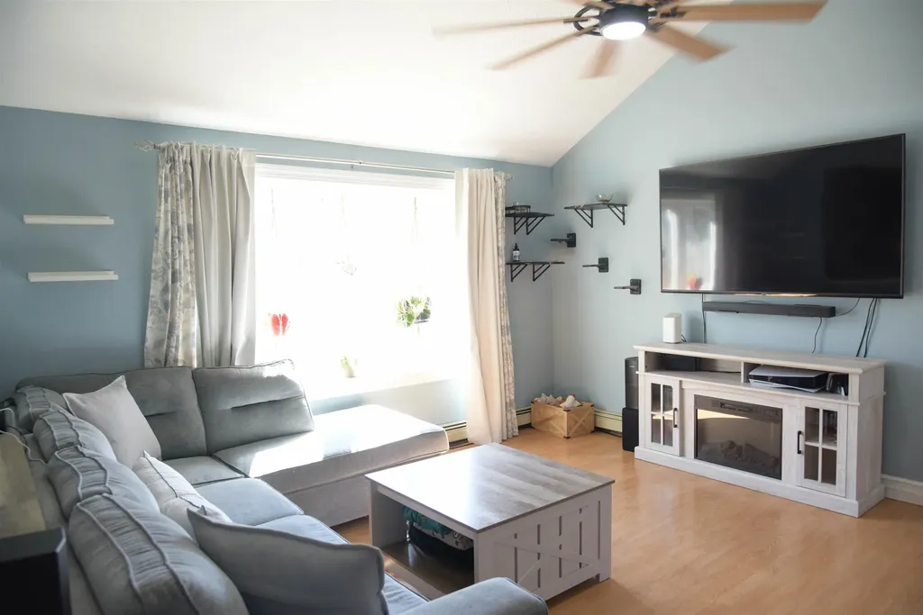 169 Tina Drive Pembroke NH 03275