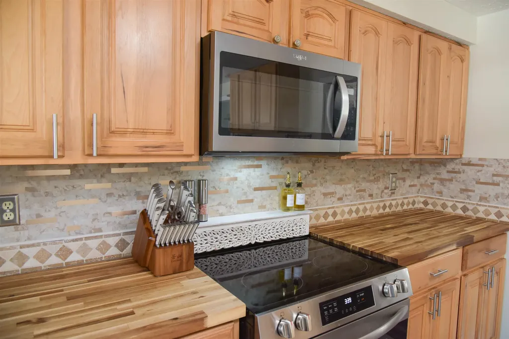 169 Tina Drive Pembroke NH 03275