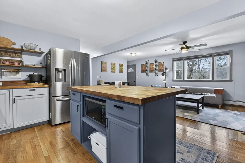 65 N River Road Epping NH 03042