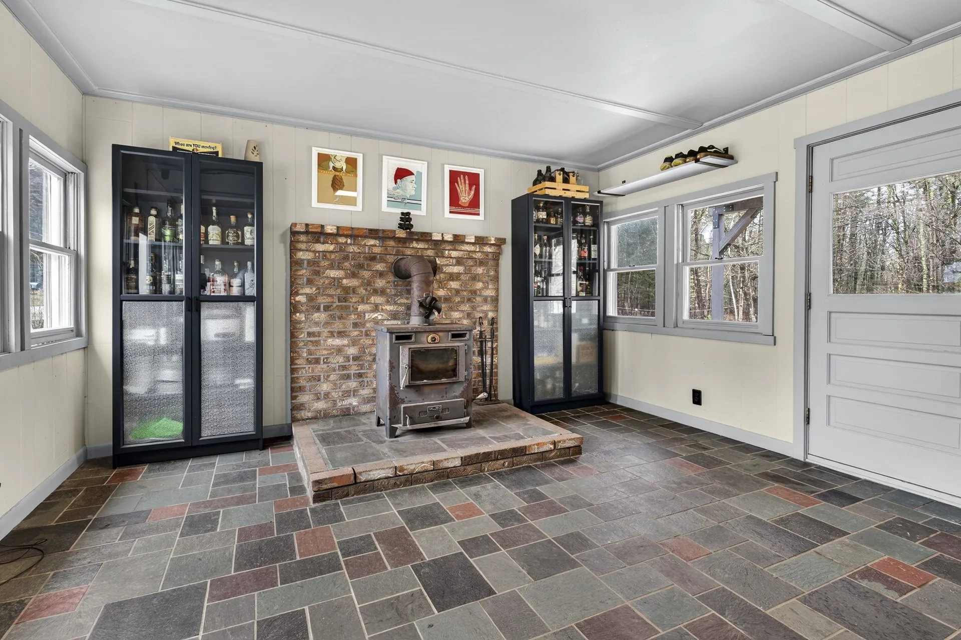 65 N River Road Epping NH 03042