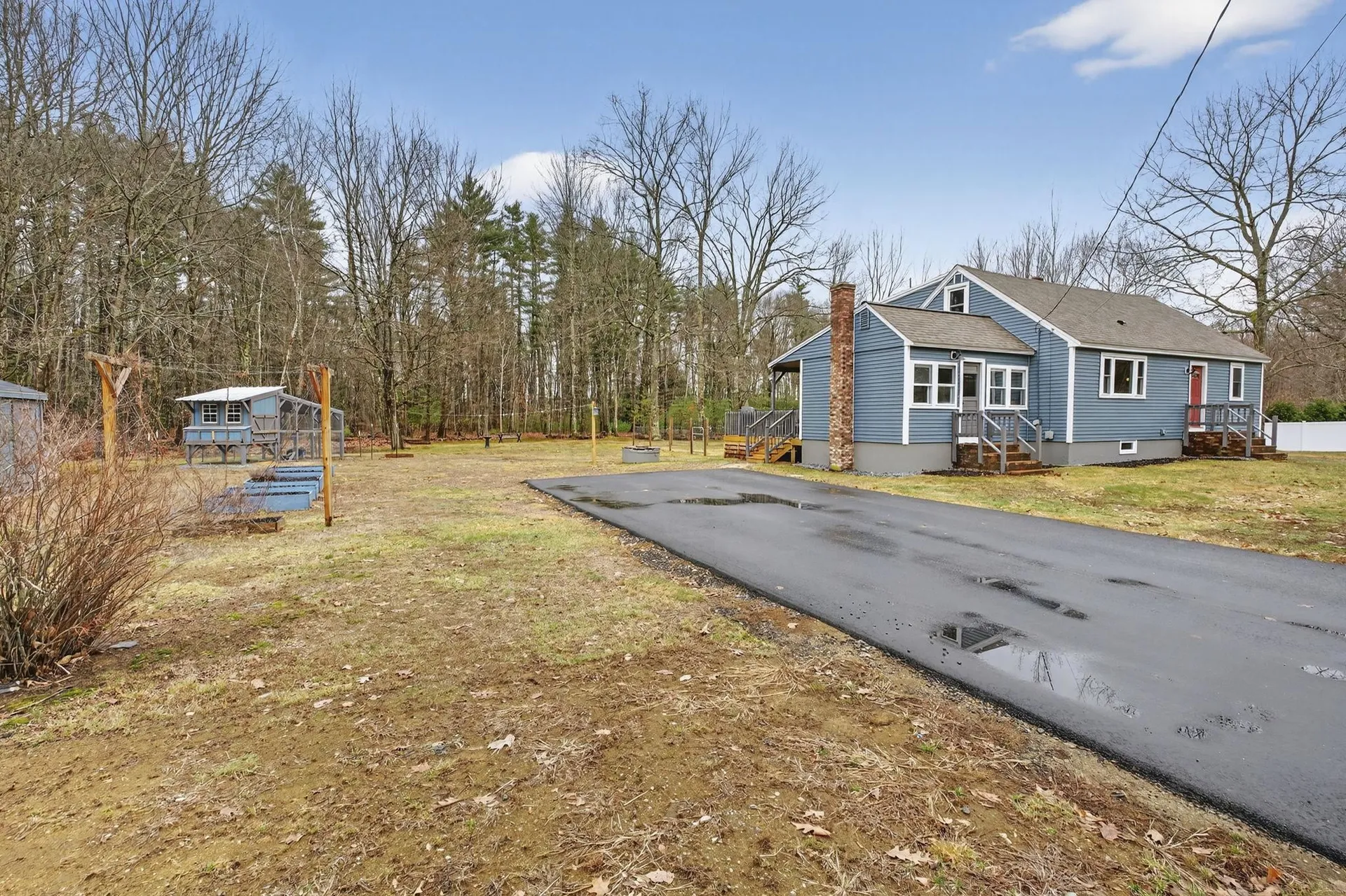 65 N River Road Epping NH 03042
