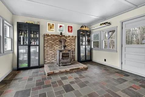 65 N River Road Epping NH 03042