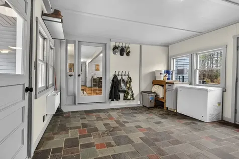 65 N River Road Epping NH 03042