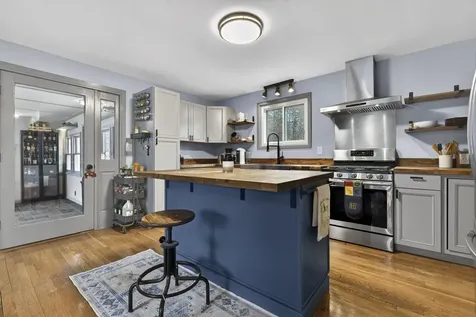 65 N River Road Epping NH 03042