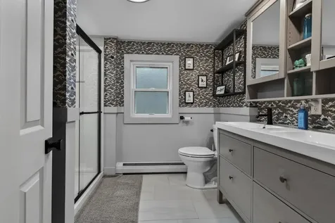 65 N River Road Epping NH 03042