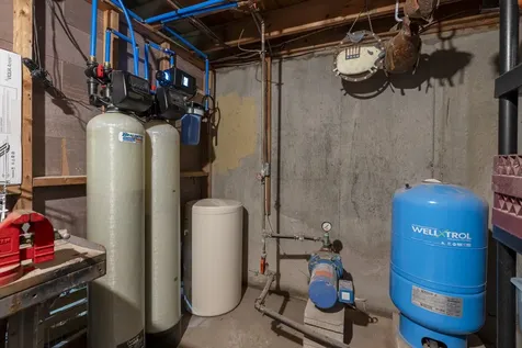 65 N River Road Epping NH 03042