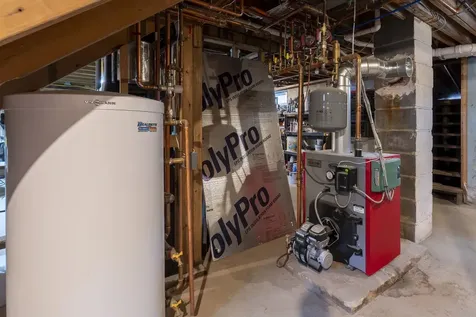 65 N River Road Epping NH 03042