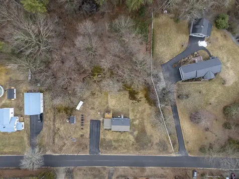 65 N River Road Epping NH 03042