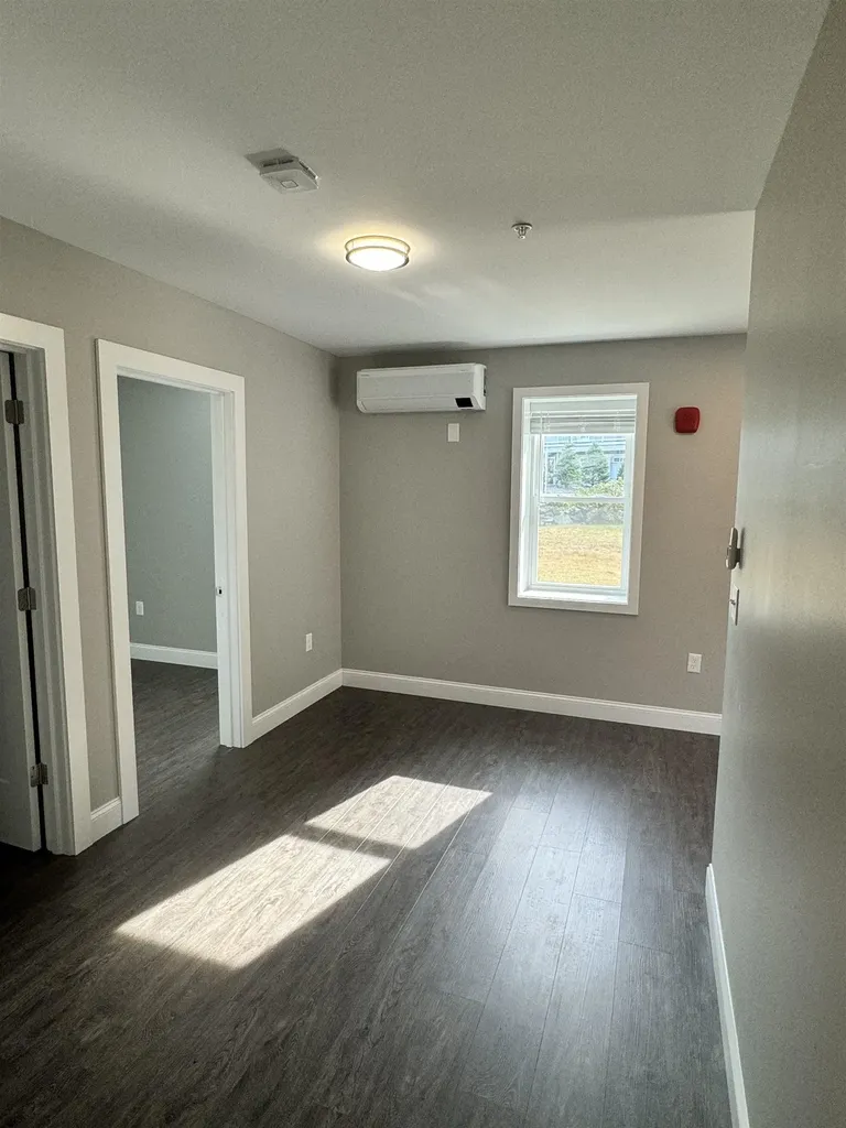 50 Monarch Way Portsmouth NH 03801