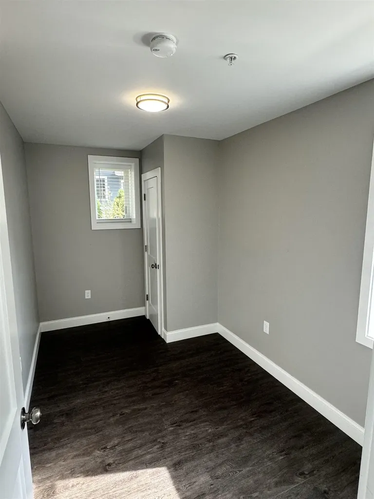 50 Monarch Way Portsmouth NH 03801