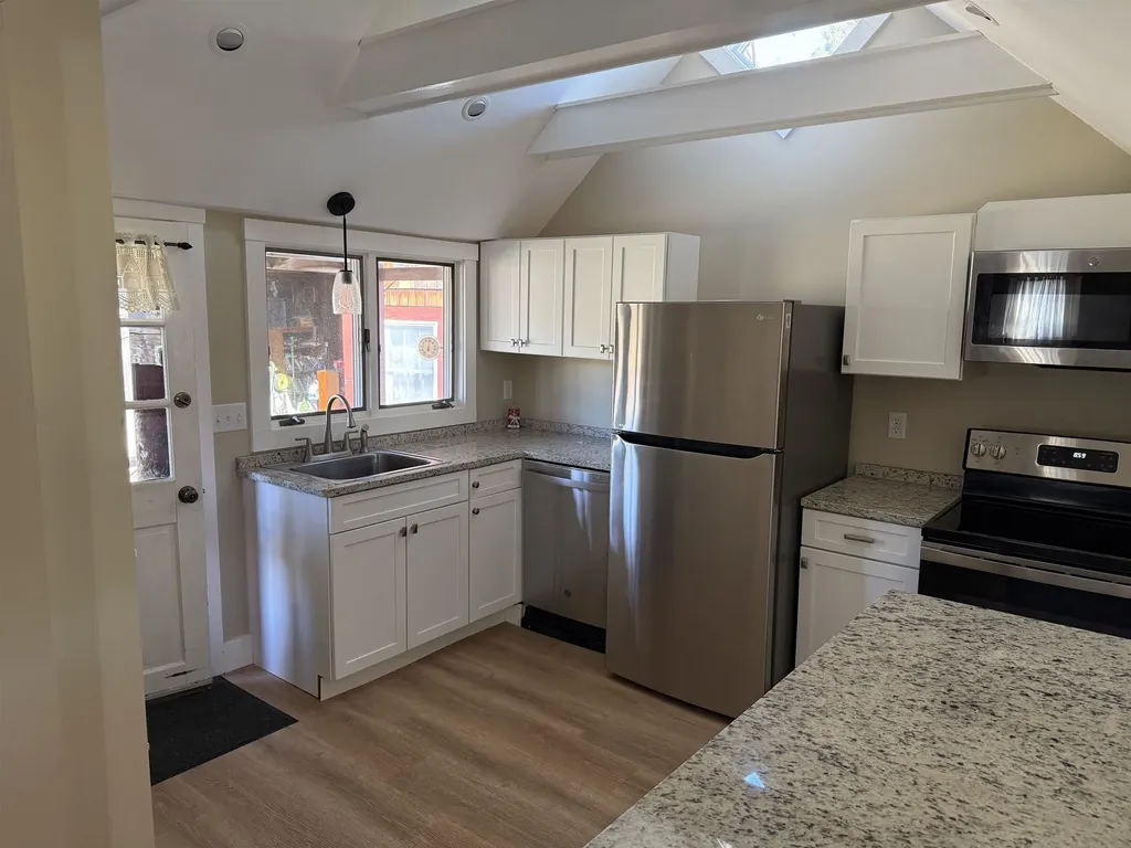 7 Newell Road Newbury NH 03255