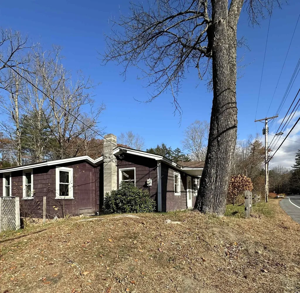 429 Vt Route 30 Newfane VT 05345