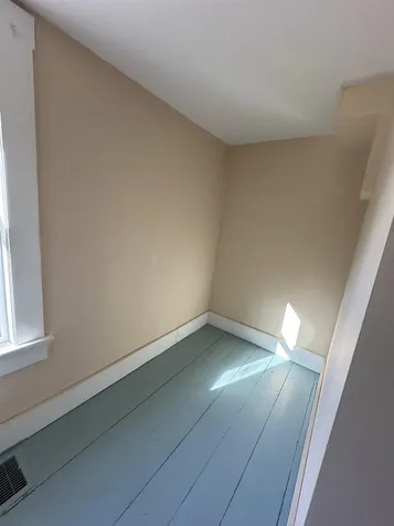 429 Vt Route 30 Newfane VT 05345