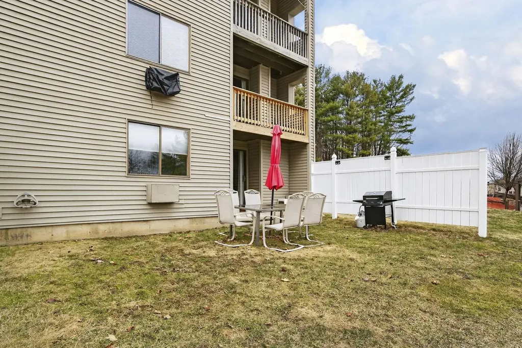 9 Treetop Circle Laconia NH 03246