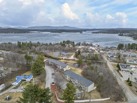 9 Treetop Circle Laconia NH 03246
