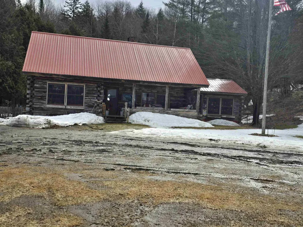 547 Center Hill Road Albany VT 05820