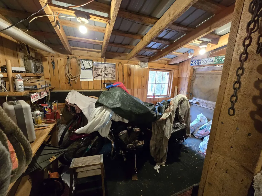 547 Center Hill Road Albany VT 05820