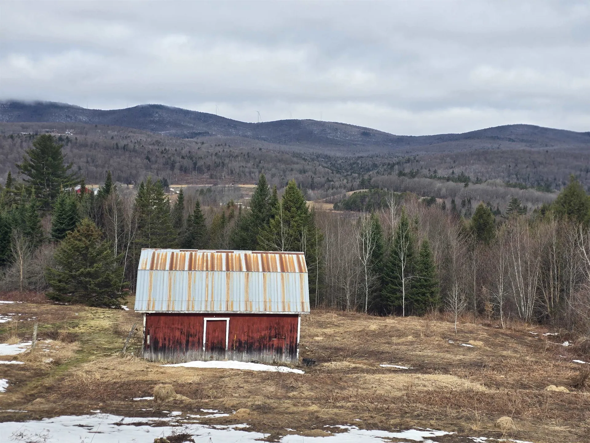 547 Center Hill Road Albany VT 05820