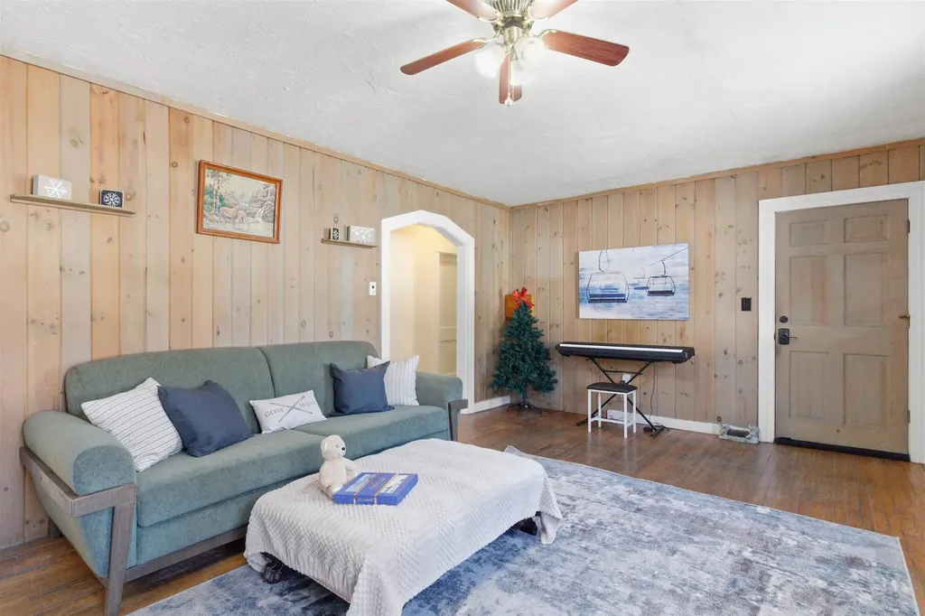 51 Pollard Road Lincoln NH 03251