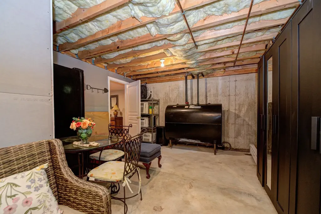 7 Rellas Ridge Kingston NH 03848