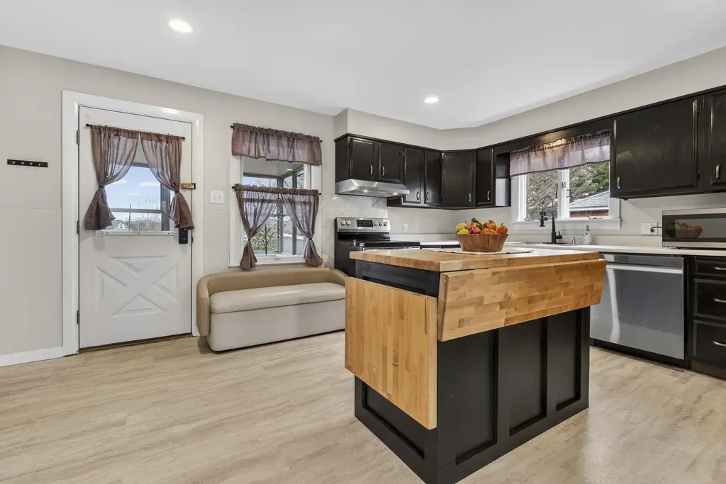 576 Hillside Avenue Berlin NH 03570
