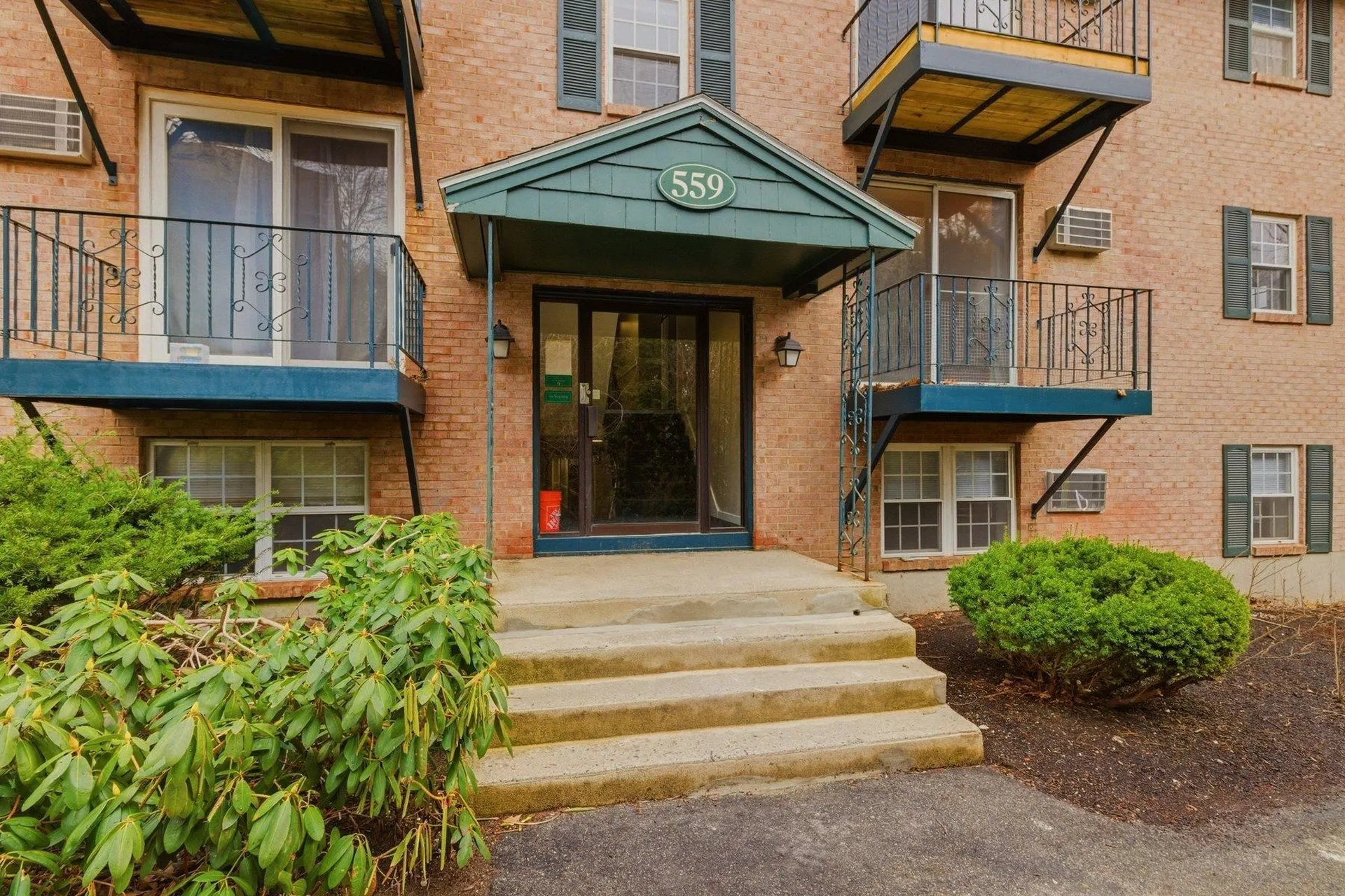 559 Sagamore Court Portsmouth NH 03801