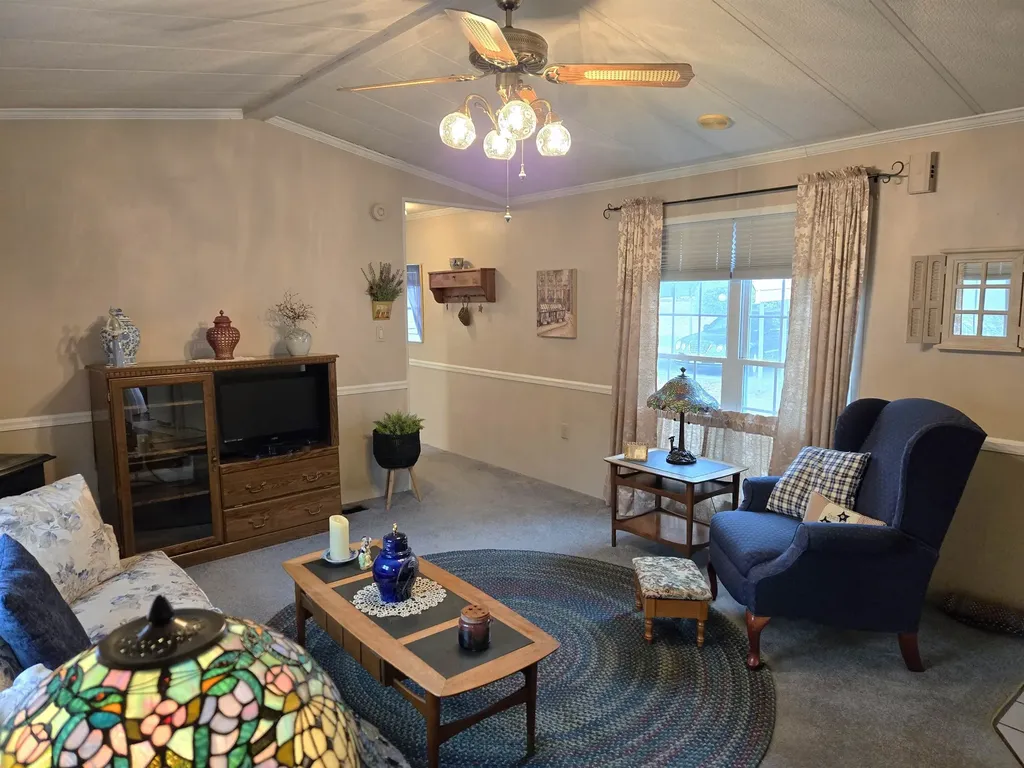 91 Zachary Drive Hooksett NH 03106