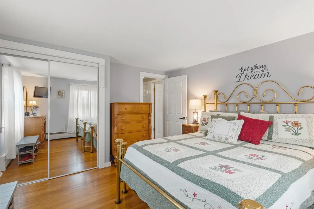 48 Main Street Atkinson NH 03811-2519
