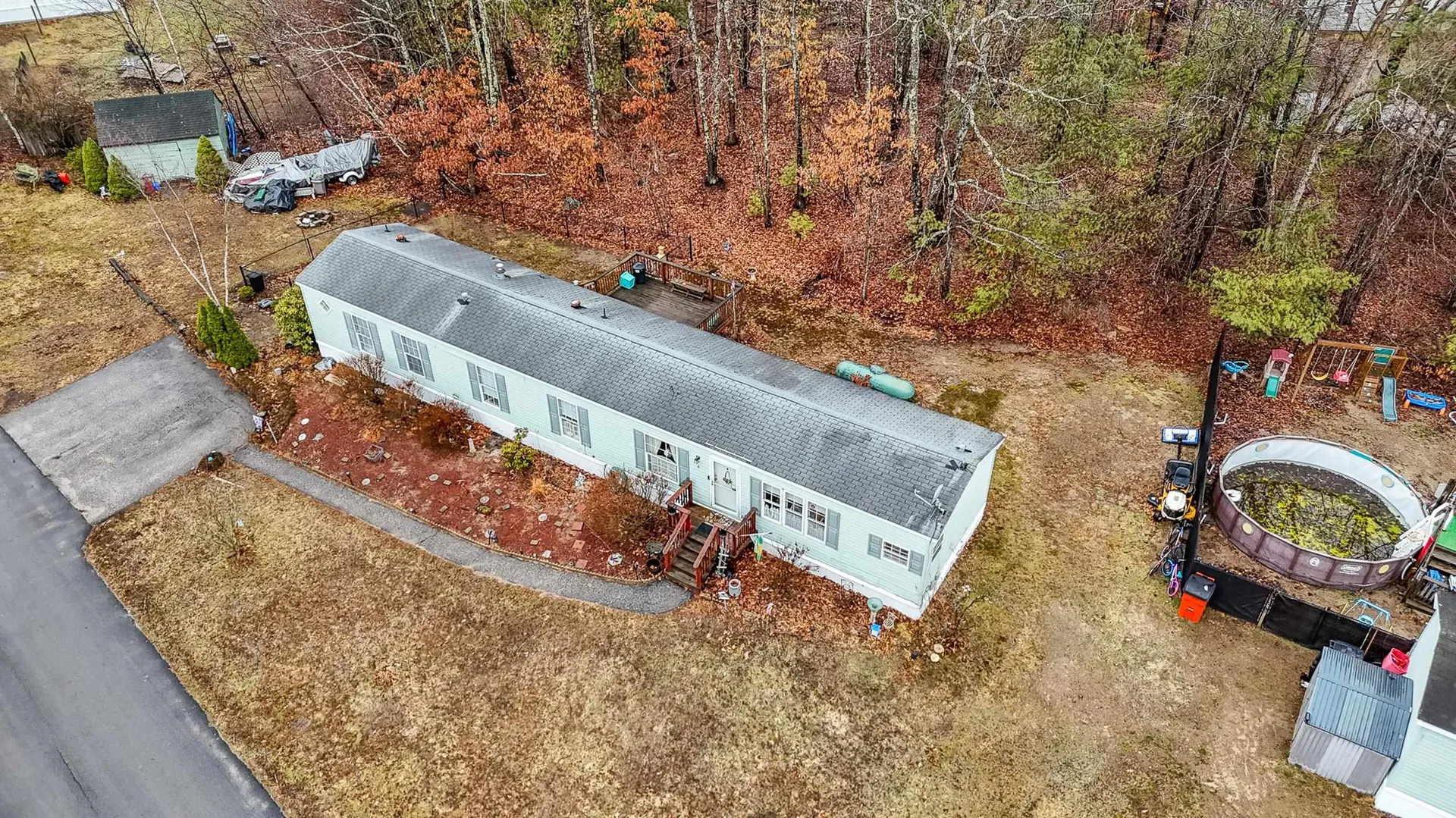 4 Cammett Drive Raymond NH 03077
