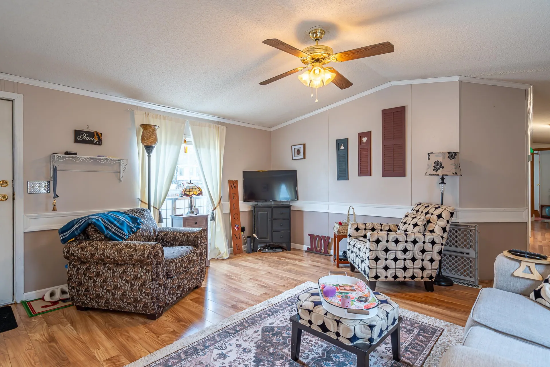 4 Cammett Drive Raymond NH 03077