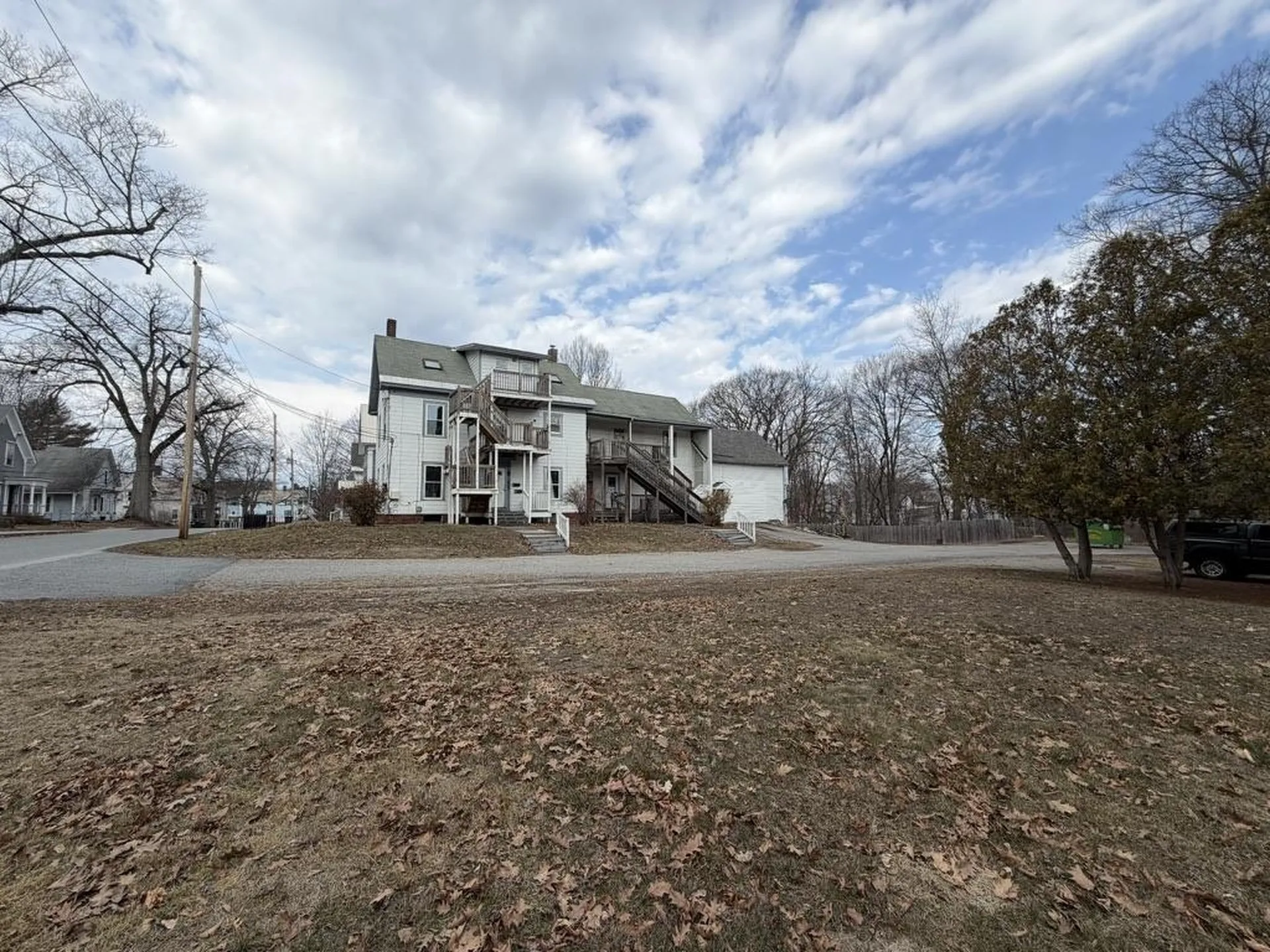 28 East Street Claremont NH 03743
