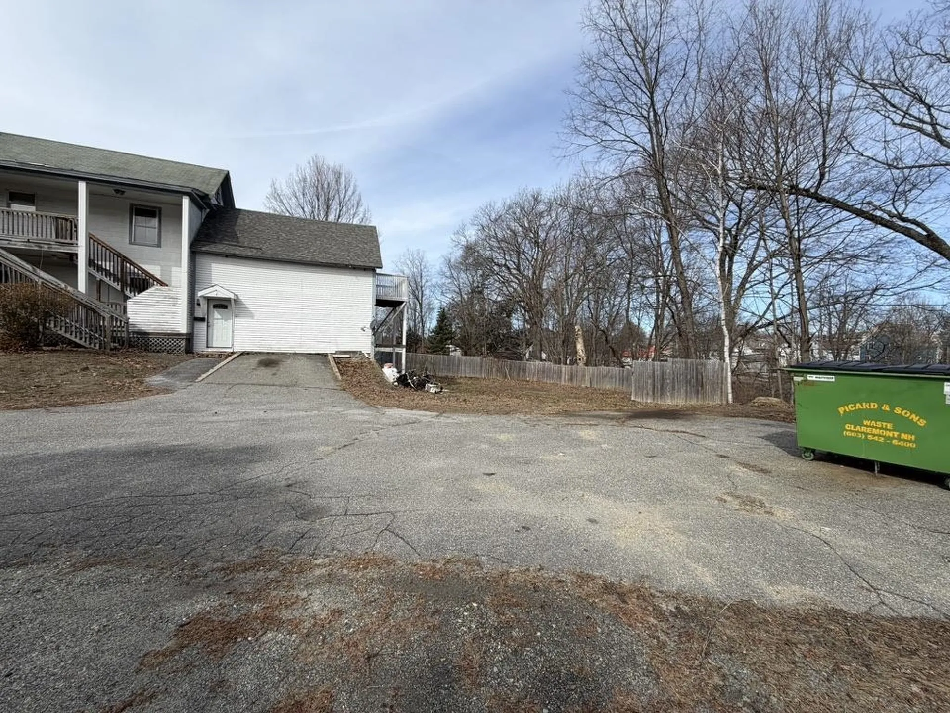 28 East Street Claremont NH 03743