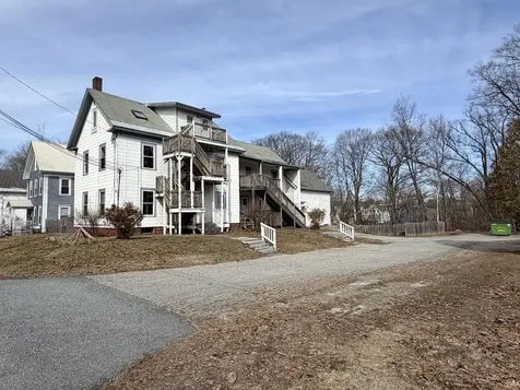 28 East Street Claremont NH 03743