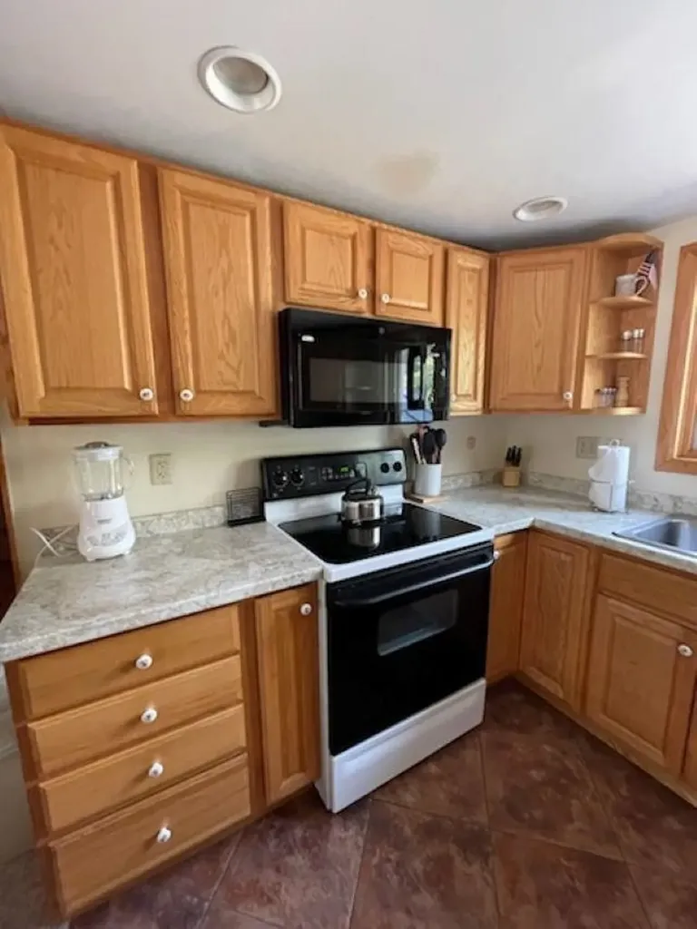 32 Mountain View Drive Cambridge VT 05464