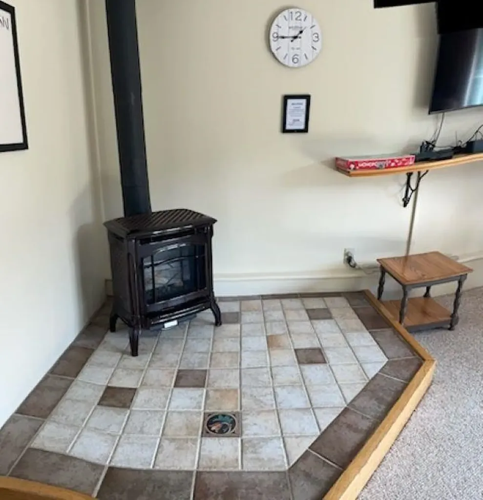 32 Mountain View Drive Cambridge VT 05464