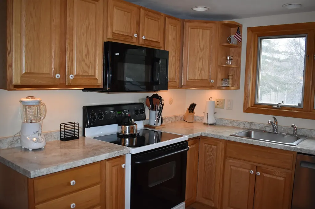 32 Mountain View Drive Cambridge VT 05464