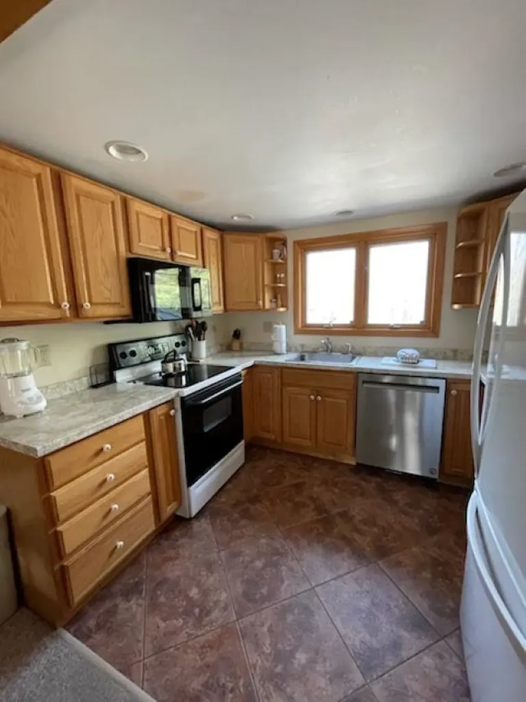 32 Mountain View Drive Cambridge VT 05464
