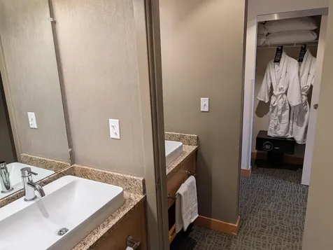 228 East Mountain Road Killington VT 05751