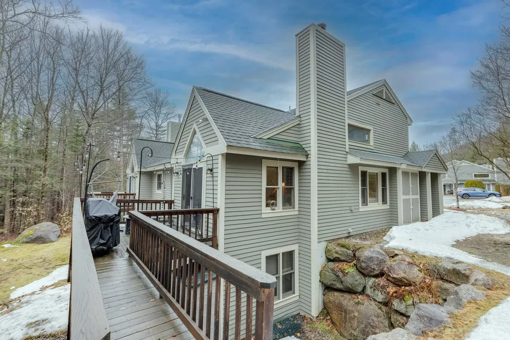 16 Hillside Circle Lincoln NH 03251