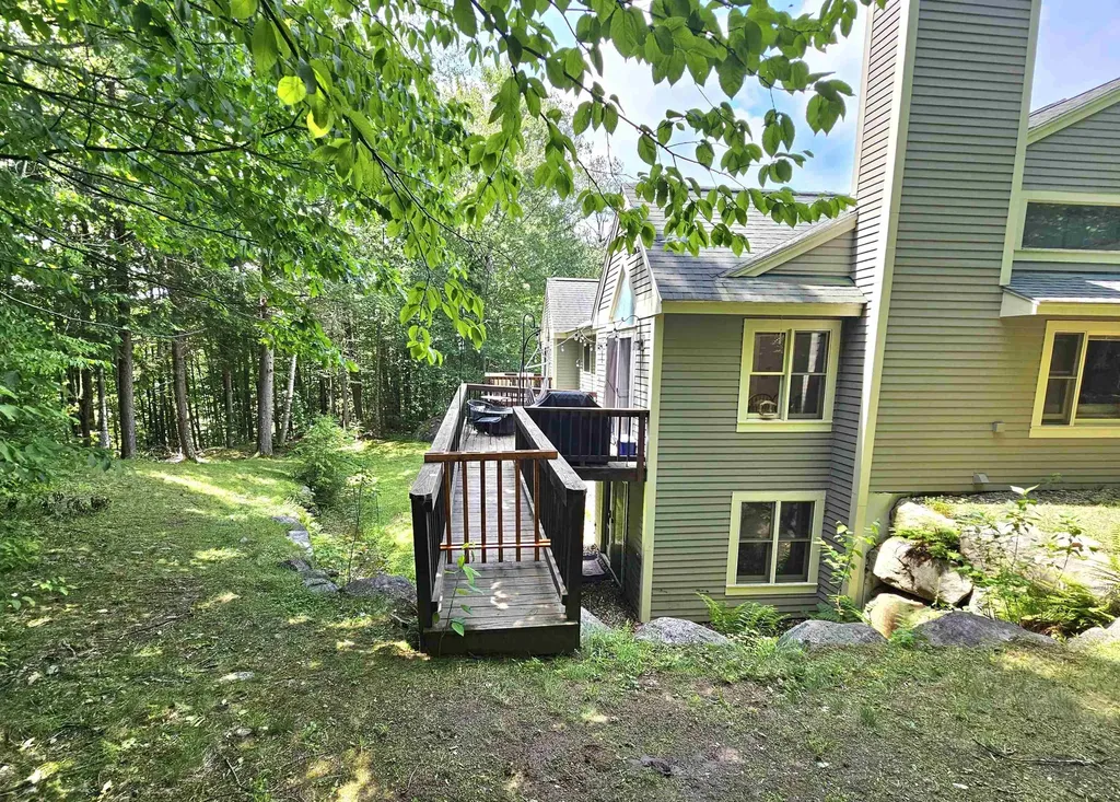 16 Hillside Circle Lincoln NH 03251