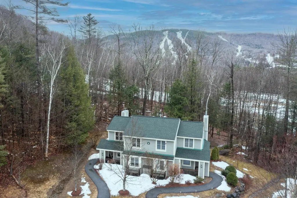 16 Hillside Circle Lincoln NH 03251